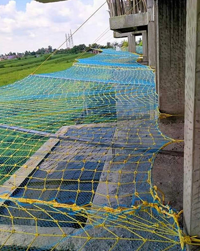 Bird net duct installation